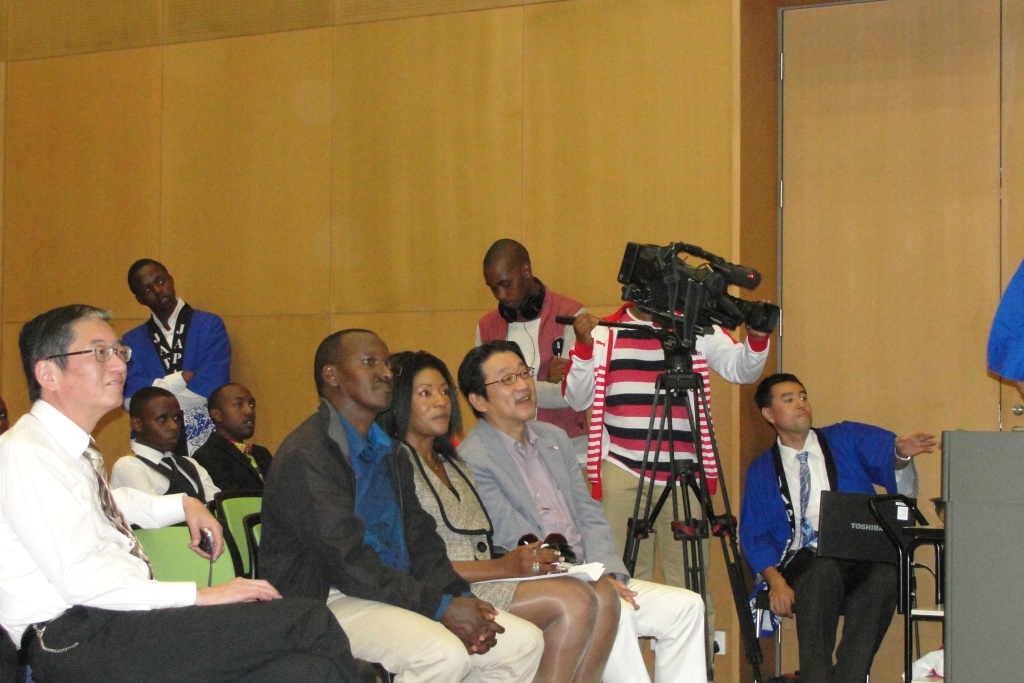 Amb. Terada, Yvonne Wamalwa and Minister Mori during the cooking show