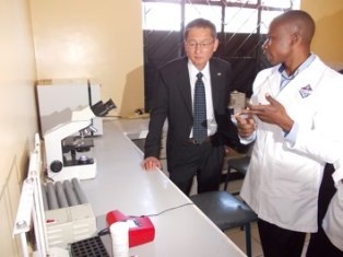 Observation of the health care center by H.E. Terada