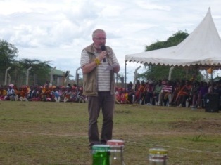 Mr. Get Bomhaf, Chairman of Stitching Nkoilale Netherland NGO giving a speech.