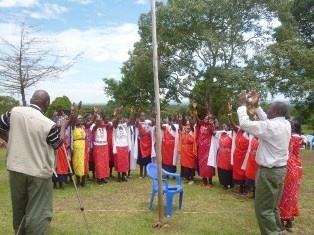 Olengoloto Youth Group singing and dancing