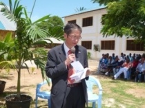 Ambassador Terada reading his speech.