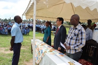 Captain of the student welcoming the guests