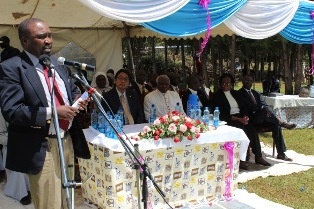 H.E. Daniel Chemno, Deputy Governor of Uasin Gishu County giving a speech