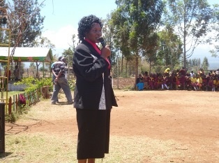 Mrs. Beatrice Naisenya Ntiati – Representative of The Deputy County Governor, Hon. Mr. Paul Ntiati expressing appreciation for the project