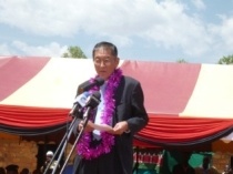 Ambassador Terada speaking at the function