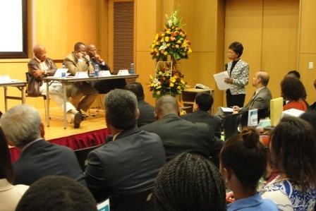 Members of the audience asking questions to the panelists