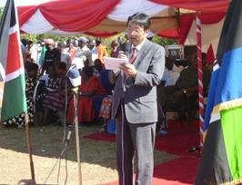 Mr. Mori giving a speech at the function by local language, Luhya.